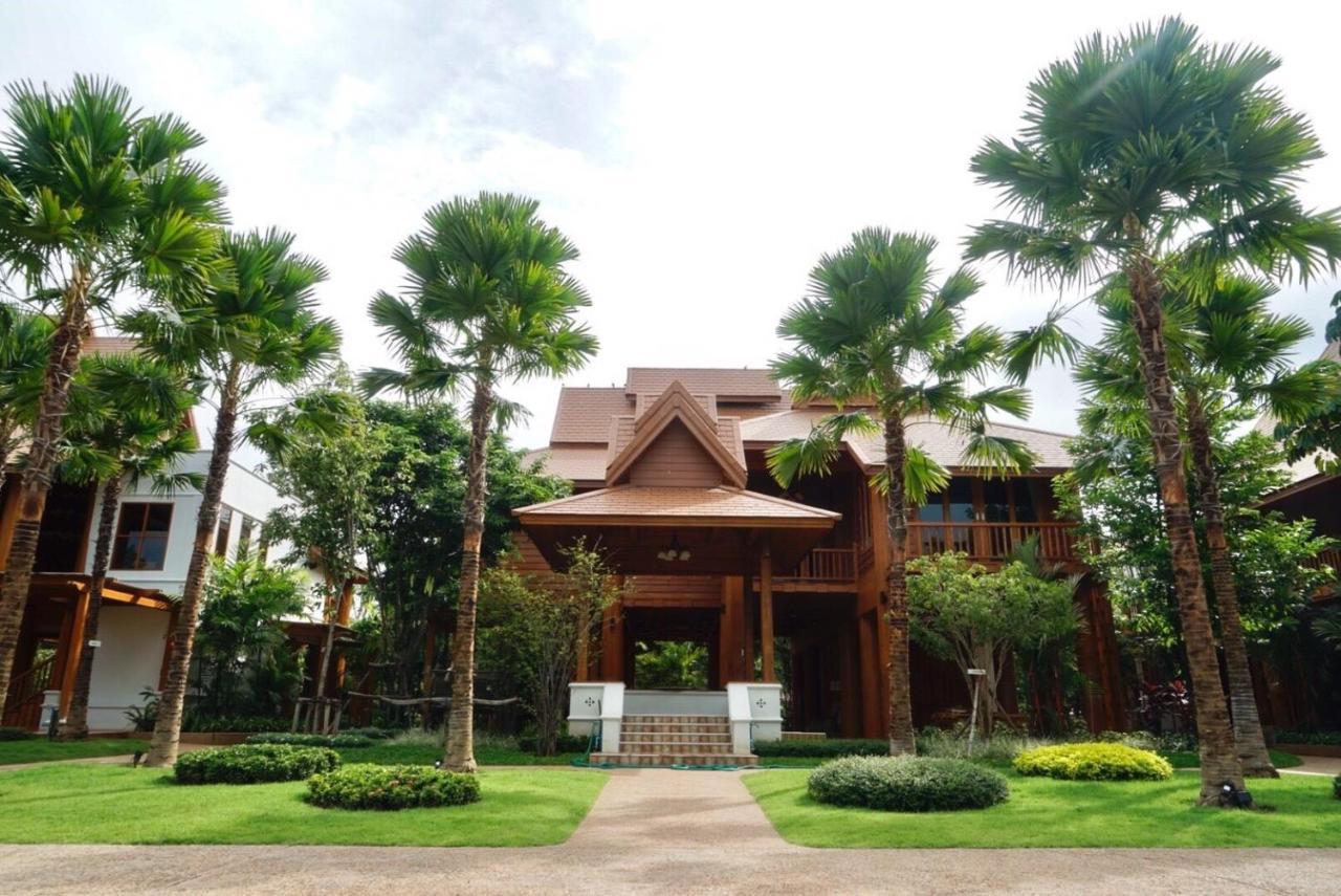 Vanasin Residence Так Екстериор снимка