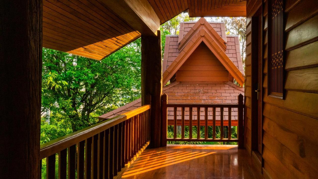 Vanasin Residence Так Екстериор снимка