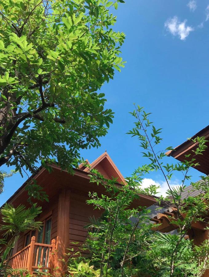 Vanasin Residence Так Екстериор снимка