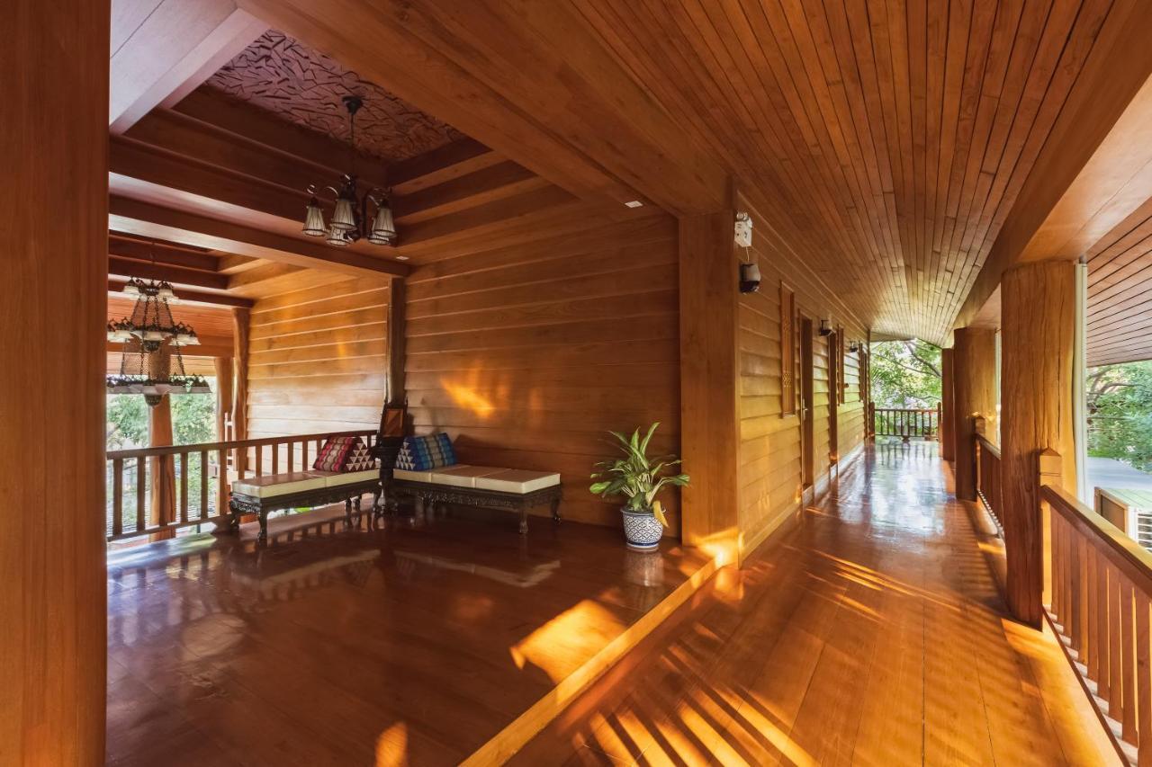 Vanasin Residence Так Екстериор снимка