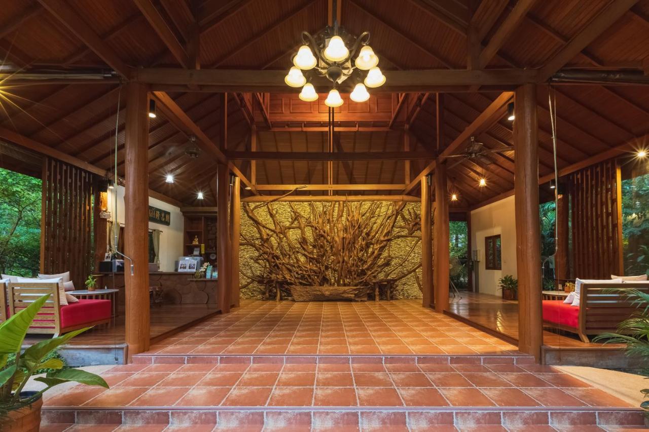Vanasin Residence Так Екстериор снимка
