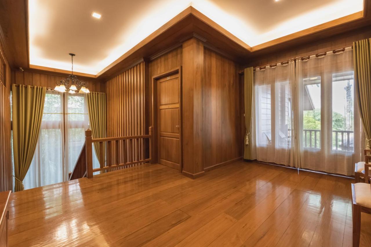 Vanasin Residence Так Екстериор снимка